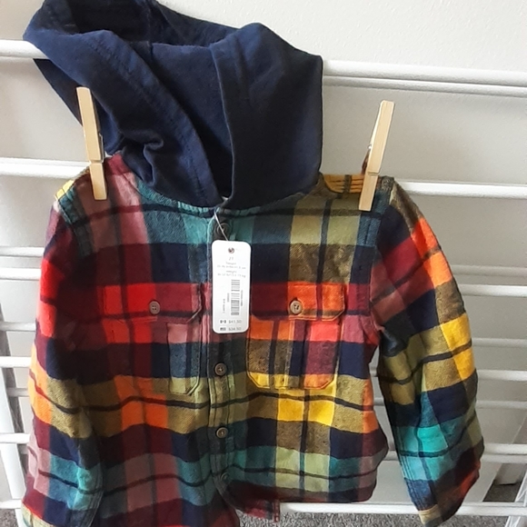 Boys top - Picture 2 of 2